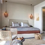 Umani - Free - Free Parking 4*