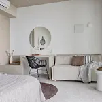 Umani - Free - Free Parking Hotel 4*