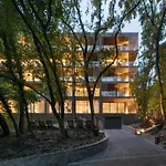 Umani - Free - Free Parking Golden Sands