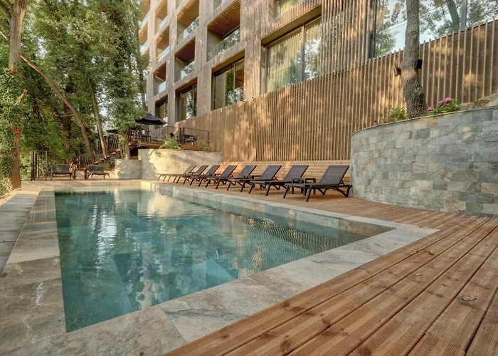 Umani - Free - Free Parking Hotel