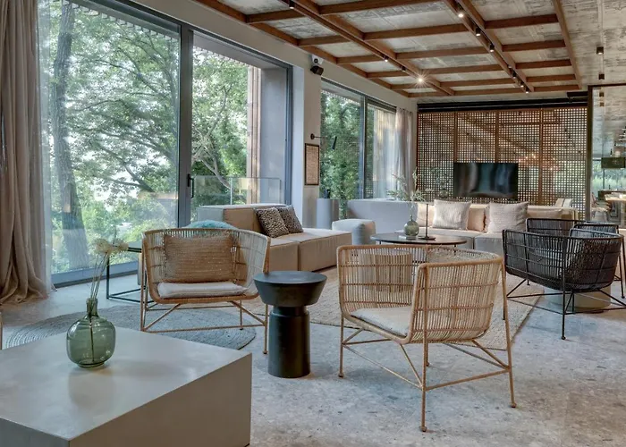 Hotell Umani - Free - Free Parking 4*