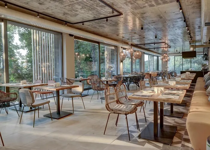 Umani - Free - Free Parking 4* Golden Sands