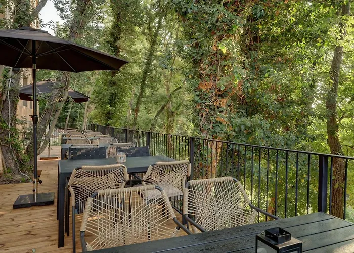 Umani - Free - Free Parking Hotell